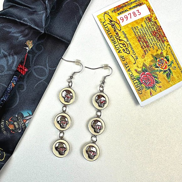 ED HARDY VINTAGE Earrings / Triple Skull Earring In Base Metal / Hard Rock - Picture 3 of 8